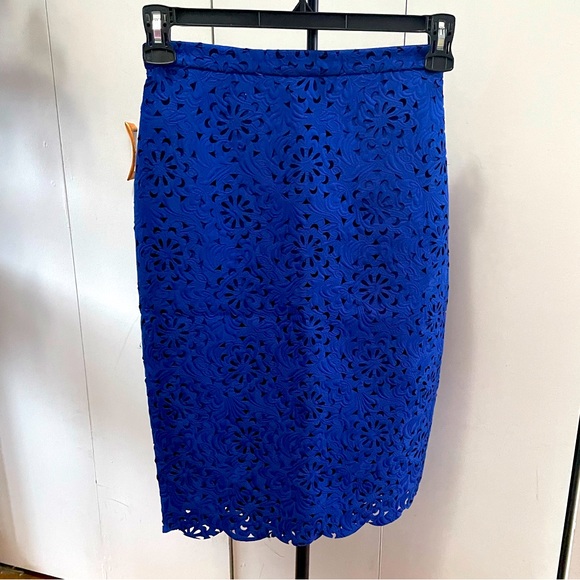 Banana Republic pencil skirt. - Picture 1 of 11